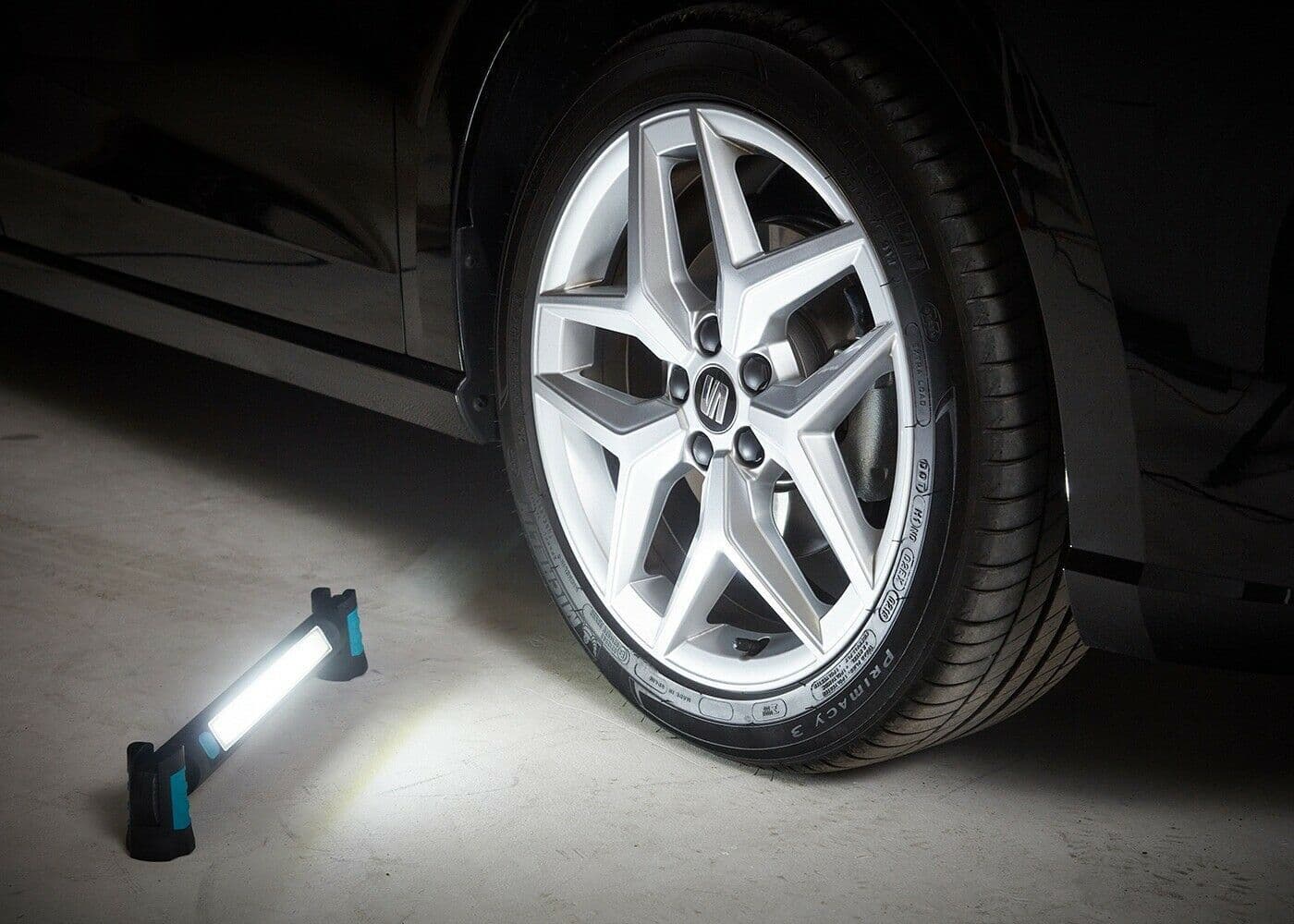 Mechanics LED Under Bonnet Inspection Lamp & Work Light By Ring  RIL3700C