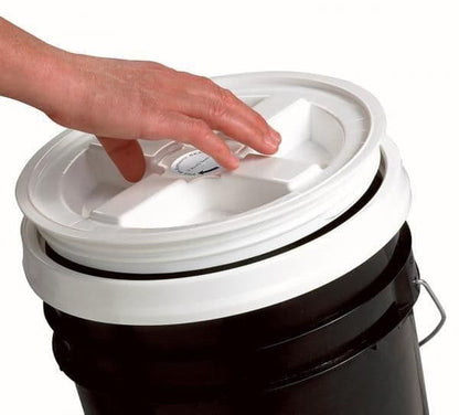Poorboys World 5 Gallon 18.9L Bucket & Gamma Seal Water Tight Lid